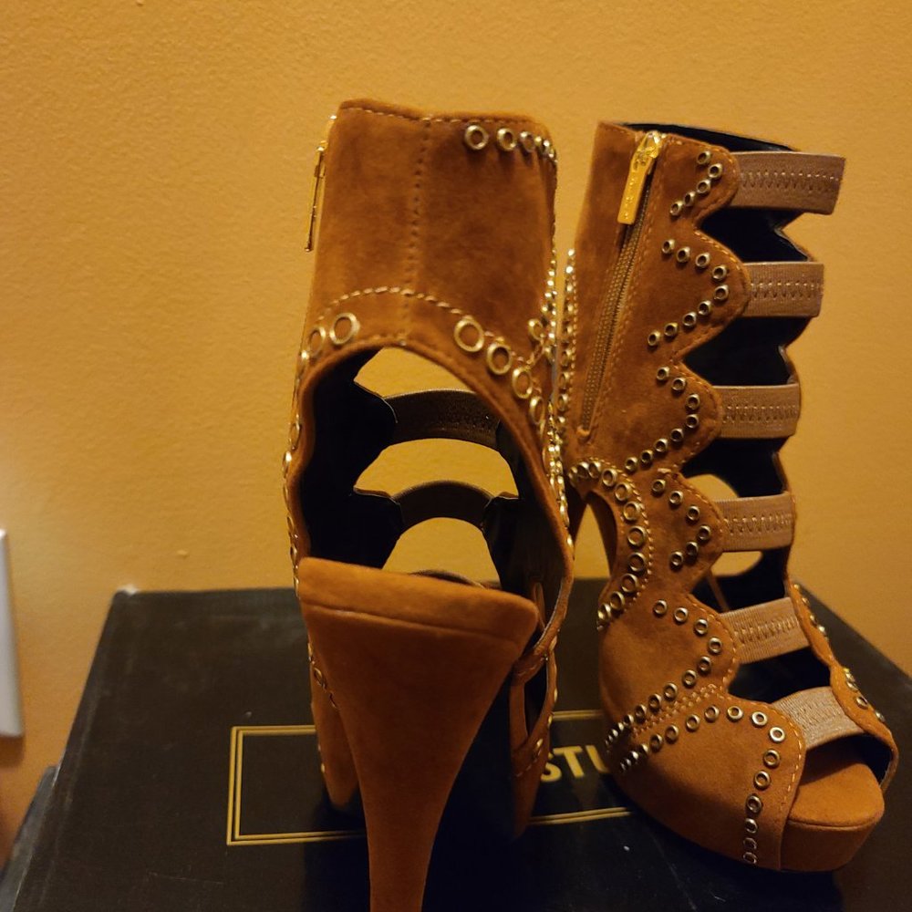Brown Colin Stuart Stiletto Booties - NIB - Size 7 Womens - Picture 5 of 15